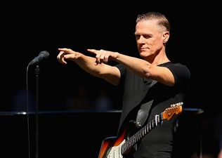 Bryan Adams Announces Irish Gigs For 2016