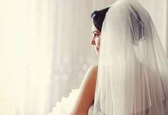 PICTURE: Is This About To Become The New Must-Have Bridal Accessory?