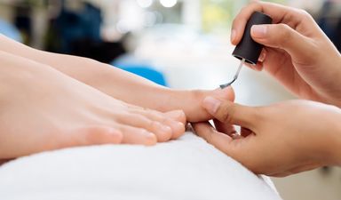Here’s Why You Should Never Shave Your Legs Before Getting A Pedicure