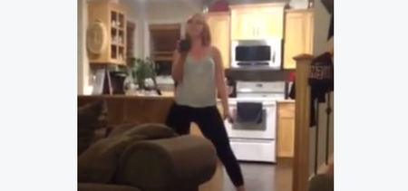 VIDEO: This Girl Dancing In Her Kitchen Does Not Give Two Hoots Who Is Watching Her