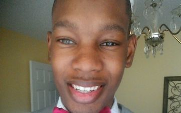 23-Year-Old Went Blind In One Eye After Using Coloured Contact Lenses