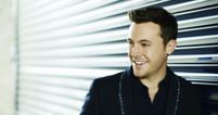 Nathan Carter’s on the Late Late tomorrow and yeah, we’ll most likely be watching