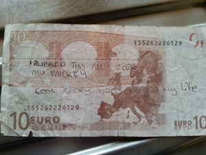 Tenner Contains Hidden Message From Member of The Public
