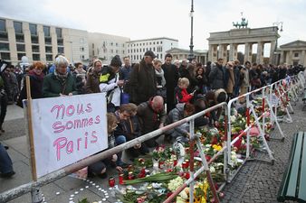 Facebook Introduce Photo Filter To Show Solidarity With The People Of Paris