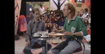 Ah Would Ya Look – It’s Sixteen-Year-Old Ryan Tubridy Reviewing Books On RTÉ