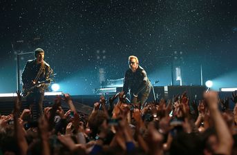 A Man Clapped Ferociously Hard At U2’s Gig In Dublin Last Night… And Lost His Wedding Ring