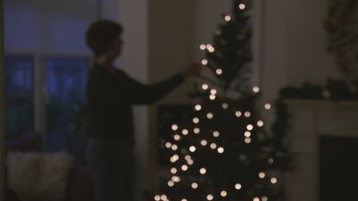 Here’s the correct way to put fairy lights on your Christmas tree