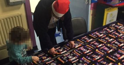 The Kids in Temple Street Children’s Hospital Just Got Surprised With The World’s Biggest Selection Box