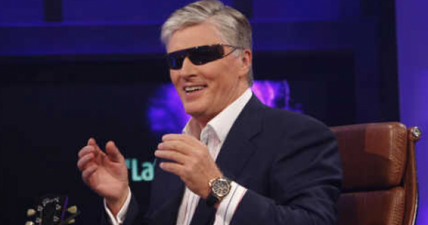 PICS – Pat Kenny’s On A Hoverboard and Séan O’Rourke Is Feeling Festive
