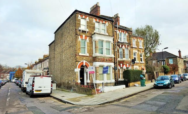 This Is London’s Cheapest Flat and It’s The Grimmest Thing Ever