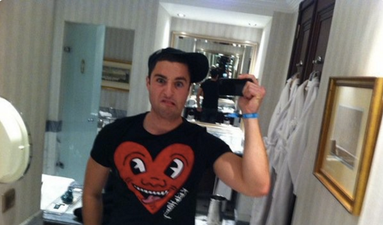 Irish Chancer Manages To Blag His Way Into Kanye West’s Bedroom