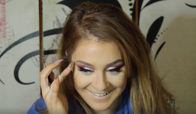 WATCH: This Is What Happens When a Beauty Blogger Ask For Her Irish Mammies Assistance