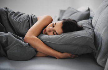 The way you sleep could determine what dreams you have