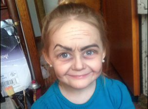 PICS: 3-Year-Old Transforms Into Old Lady With Simple Make Up