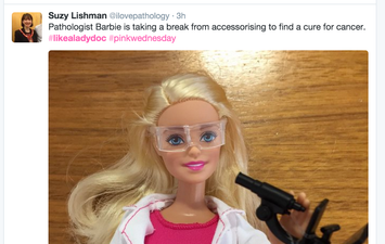 UK Doctors Respond To Sexist Newspaper Column With #LikeALadyDoc