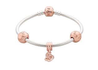 Love Is In The Air: 12 Gorgeous Pieces Of Jewellery We Wouldn’t Mind Getting On Valentine’s Day