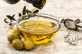 The reason you shouldn’t store olive oil on the kitchen counter top