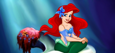 Heading Out Tonight? Try This Mesmerising Mermaid Lipstick Trend