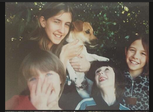Sisters Recreated A Childhood Photo Just Before Their Beloved Dog Passed Away