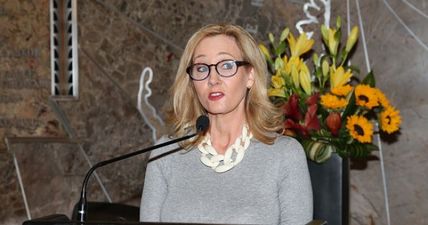 JK Rowling’s Twitter Response To Author Kevin Williamson Had Us Loling