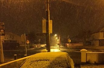 People Woke Up To Snow This Morning And No One Knows What’s Going On