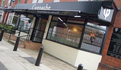 PICS: Restaurant Defends Staff Member With Autism After Customers Refuse His Service