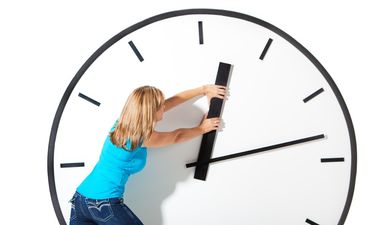 Celebrity Dermatologist Reveals The Time Of Day Your Body Produces Anti-Aging Hormones