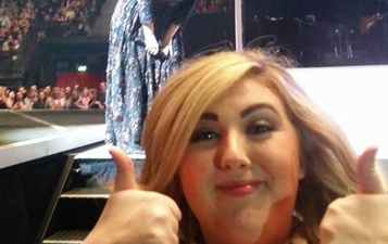 PIC: Adele Photobombs Fan At Her Concert
