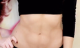 Makeup artist shows how to chisel stomach with “Diamond” contouring trick