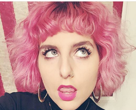 An American Waitress Was Refused A Tip Because She Wasn’t “Normal Looking”