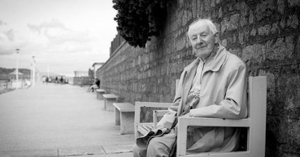 Man In Heartbreaking ‘Humans Of Dublin’ Photo Has Sadly Passed Away