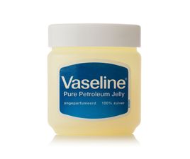 3 Ways To Use Vaseline In Your Beauty Regime That Are Game Changers