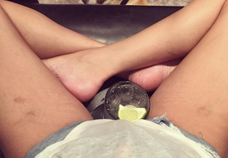 Women are sharing pictures of their thighs to promote body acceptance #Thighreading