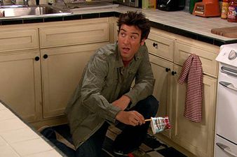 Women share (hilarious) tales of what to avoid in a man  