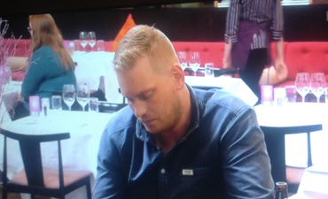 An eagle-eyed viewer caught Kirk from First Dates Ireland sending a HILARIOUS text