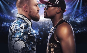 Conor McGregor has added fuel to rumours he may fight boxer Floyd Mayweather