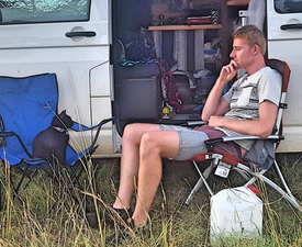 Meet the Man that has quit his job to go travelling with his cat