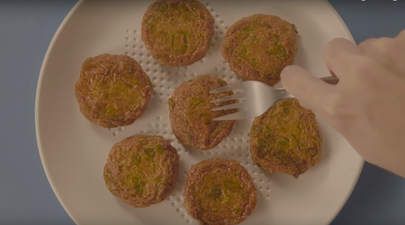 This plate will reduce the amount of calories in your meal