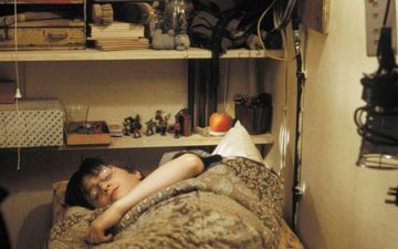 Harry Potter fans *might* love this tiny room for rent in London