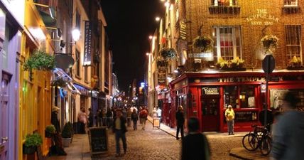 Archway in Dublin’s Temple Bar partially collapses