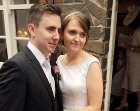 This Irish groom serenaded his bride up the aisle and it is beautiful