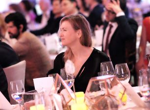 Renee Zellweger pleads for better journalism in powerful opinion piece