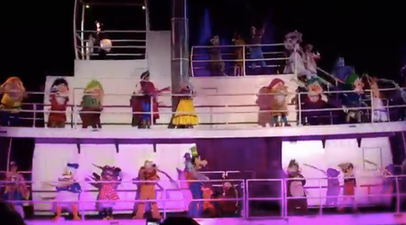 Actors at Disney World narrowly avoid major injury during live show