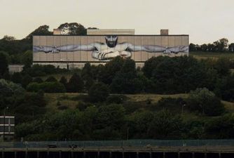 Joe Caslin has created another stunning piece of art for Pieta House