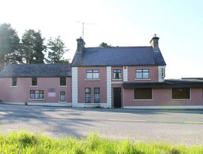 Is this the cheapest pub in Ireland? Inn goes on sale for a crazy low price