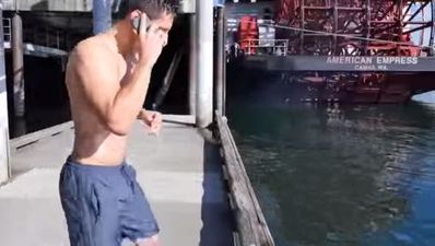 This man went swimming with his iPhone 7 to see if it is really waterproof