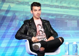 Joe Jonas told a hilarious story about losing his virginity
