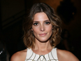 Twilight’s Ashley Greene has gotten married and just LOOK at her dress