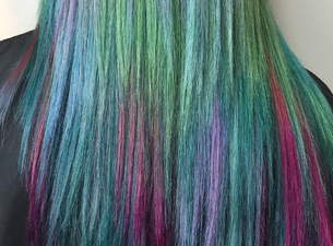 The floral-inspired hair trend that we can’t help but love