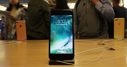 Man changes his name to get a free iPhone 7